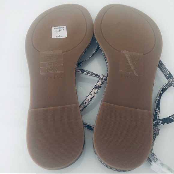 EXPRESS SNAKE PRINT TOE POST SANDALS.SIZE 9 - Picture 5 of 6